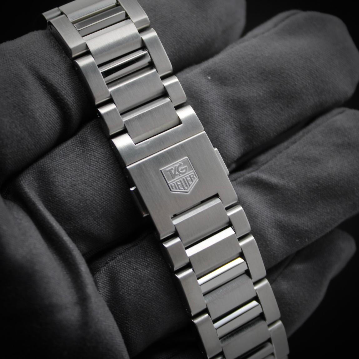 Tag Heuer Carrera Calibre 8 GMT