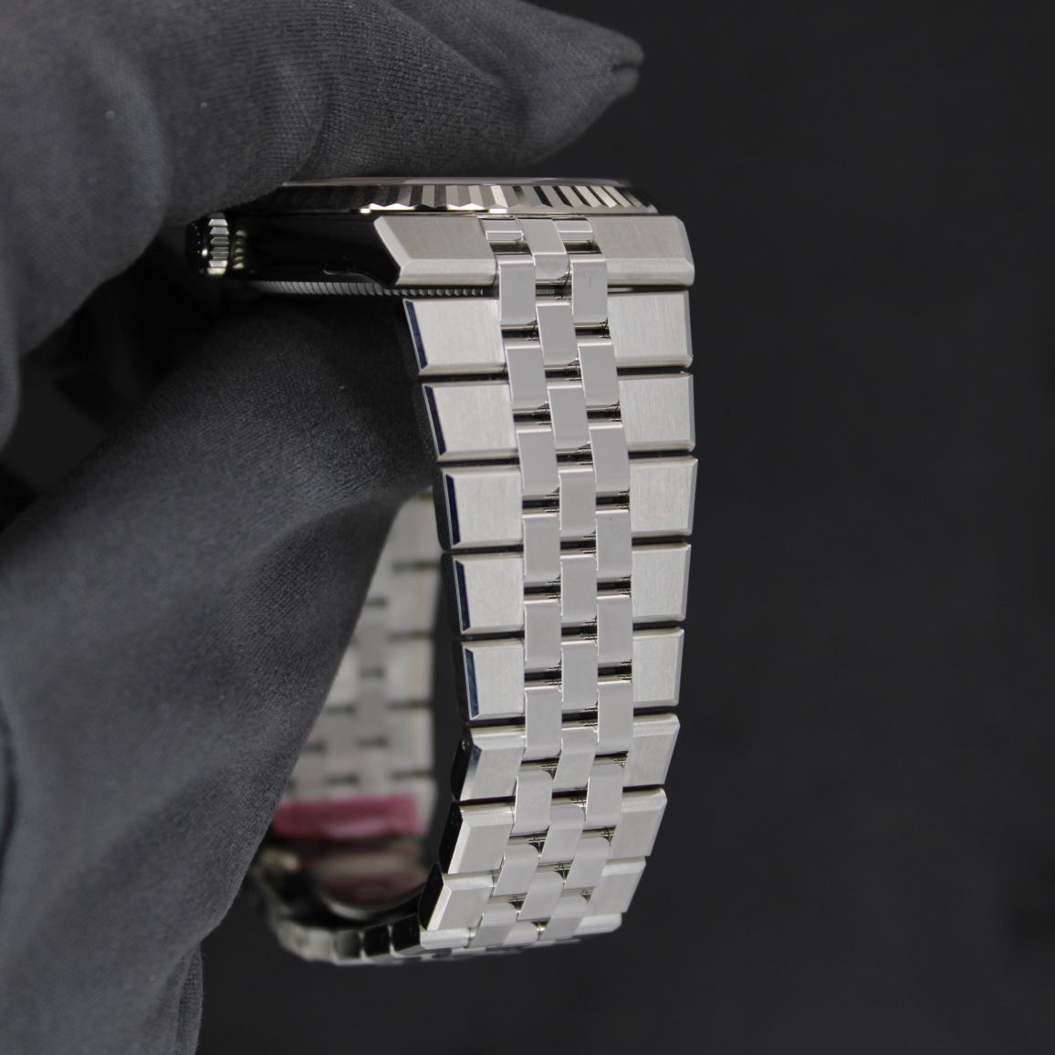 Rolex Land-Dweller