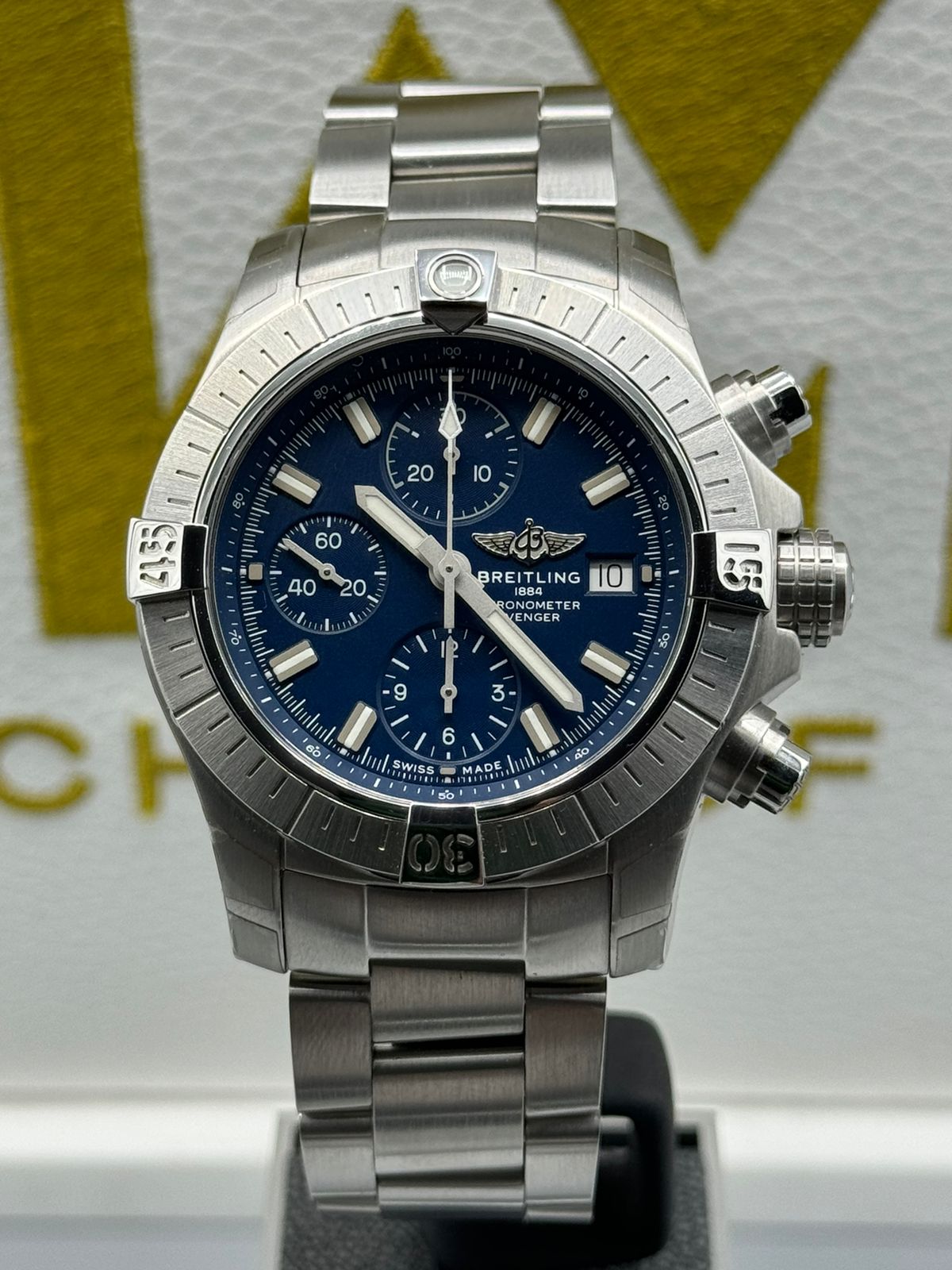 Breitling Avenger Chronograph