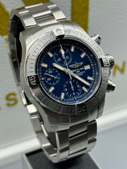 Breitling Avenger Chronograph