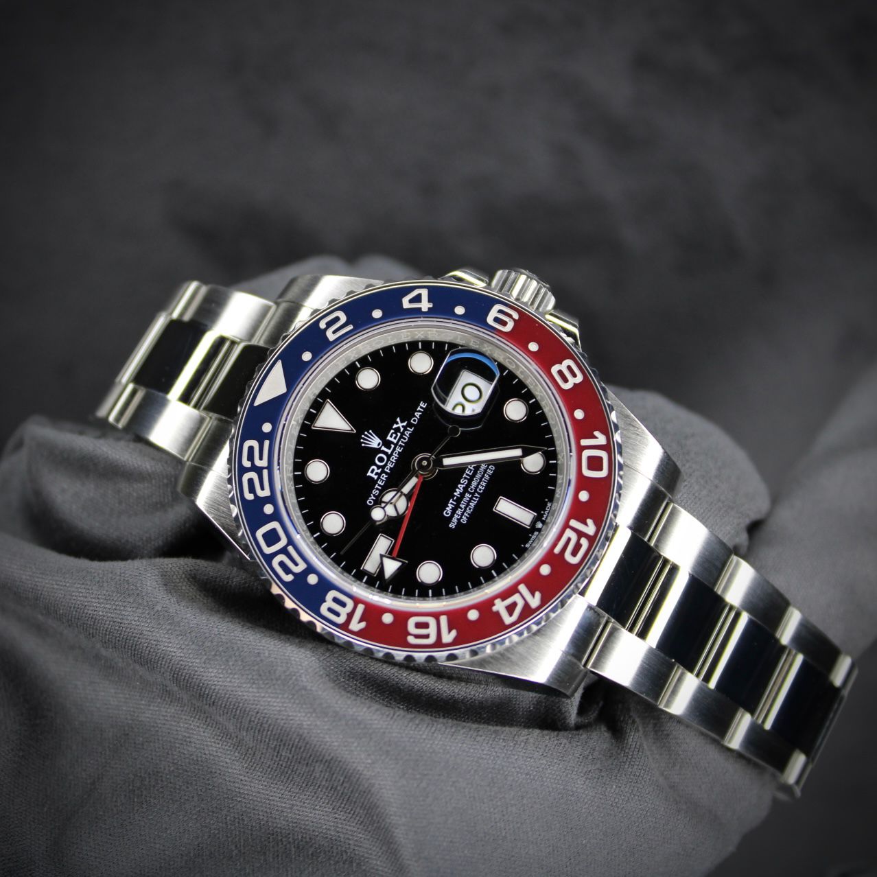 Rolex GMT Master II “Pepsi”