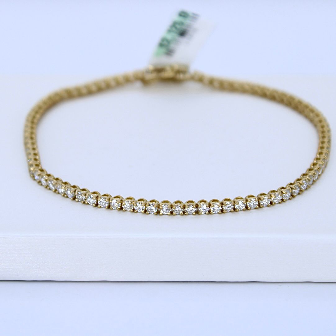3.55ct Diamond tennis bracelet
