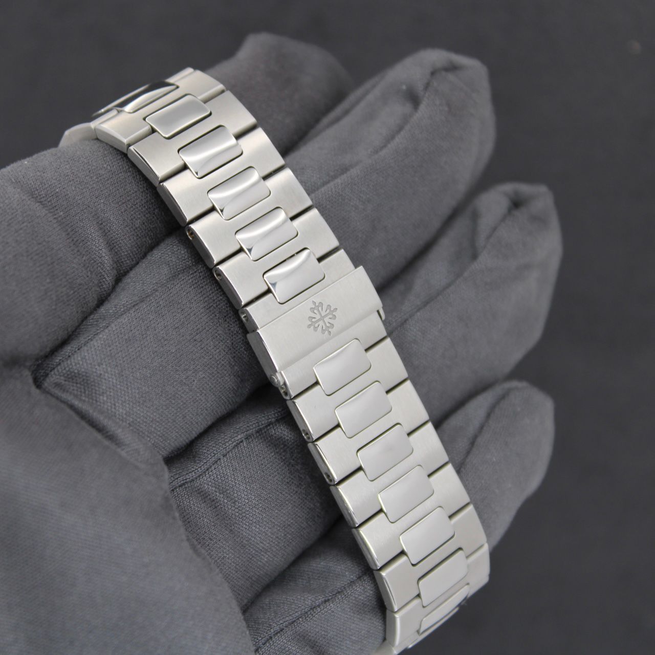 Patek Philippe Nautilus