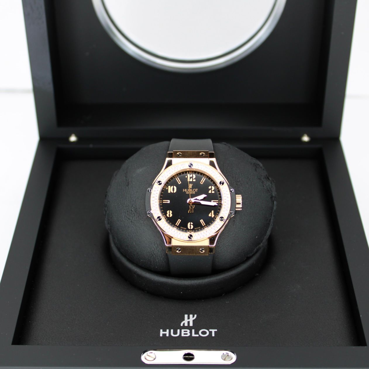 Hublot Big Bang Gold Diamonds
