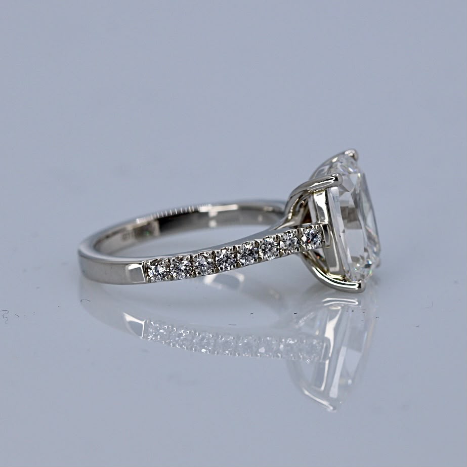 4.09ct Antique cushion-cut diamond ring with pavè band