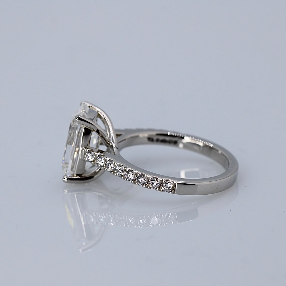 4.09ct Antique cushion-cut diamond ring with pavè band