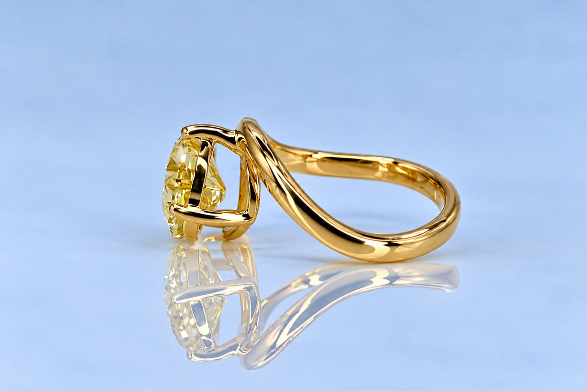 3.72ct Fancy vivid yellow diamond sculptured ring