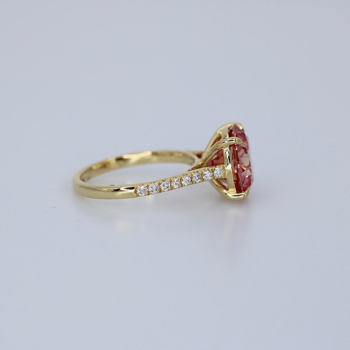 6.00ct Fancy deep pink diamond ring
